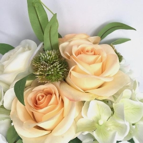 Cream Rose & Foliage Bundle 39cm