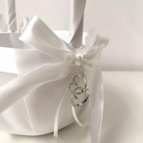 Ivory Bridesmaid Basket 